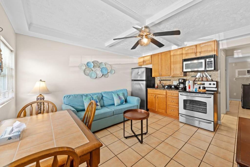 1Br With Pool Parking Pets Next To Beach 6 Appartement Myrtle Beach Buitenkant foto