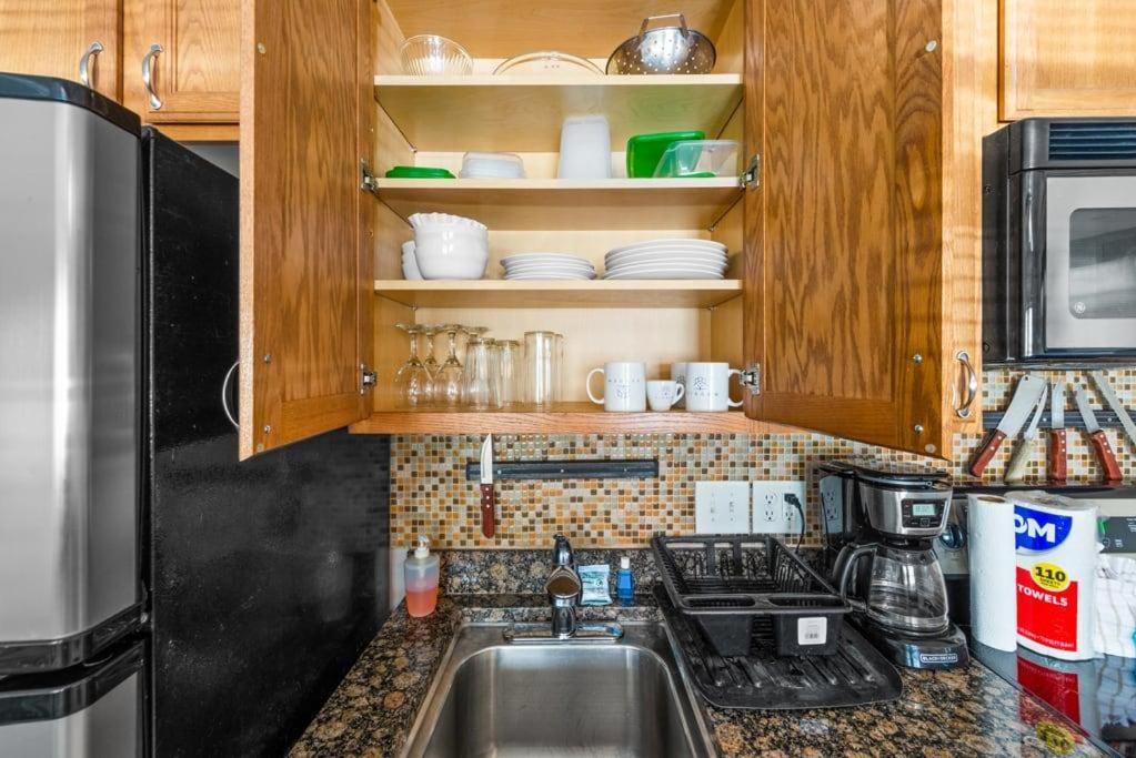 1Br With Pool Parking Pets Next To Beach 6 Appartement Myrtle Beach Buitenkant foto